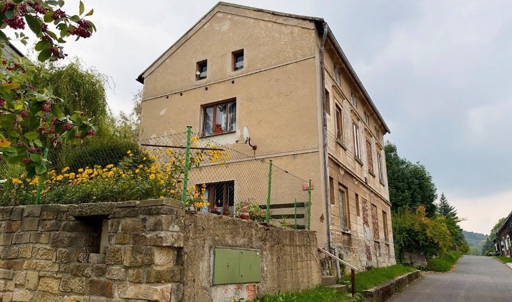Prodej domu 155 m² s pozemkem 432 m², Jiřetín pod Jedlovou – náhled fotky 2