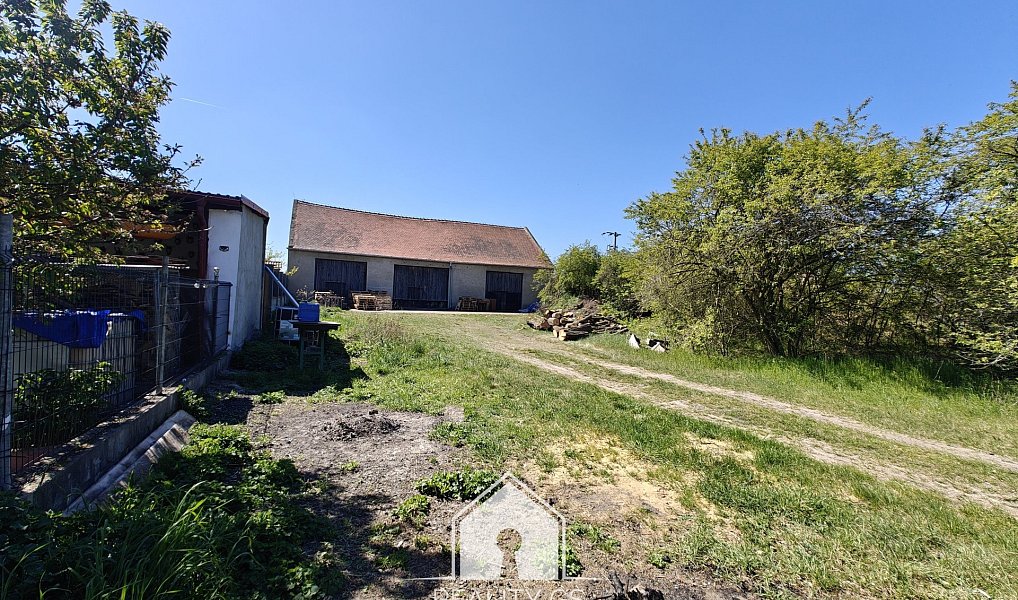 Prodej stavebního pozemku 1 419 m², Postoloprty – náhled fotky 4