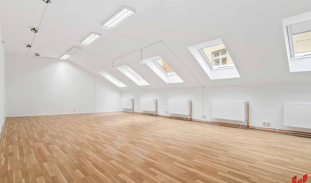 Prodej kanceláře 146 m², Praha – náhled fotky 9
