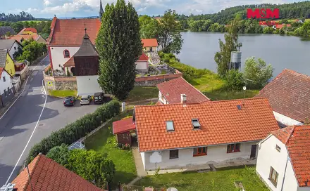 Prodej domu 205 m² s pozemkem 708 m², Lnáře, okres Strakonice