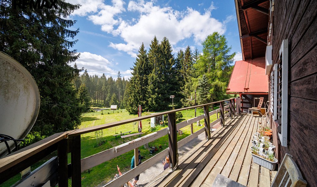 Prodej ubytovacího objektu 980 m², Potůčky – náhled fotky 23