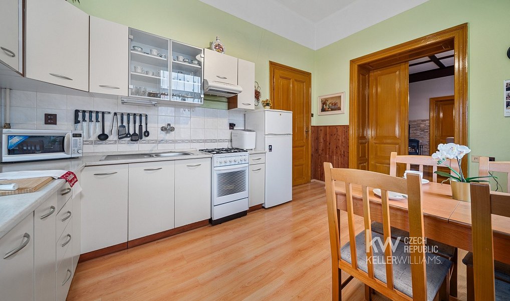 Prodej domu 434 m² s pozemkem 2 176 m², Jilemnice – náhled fotky 15