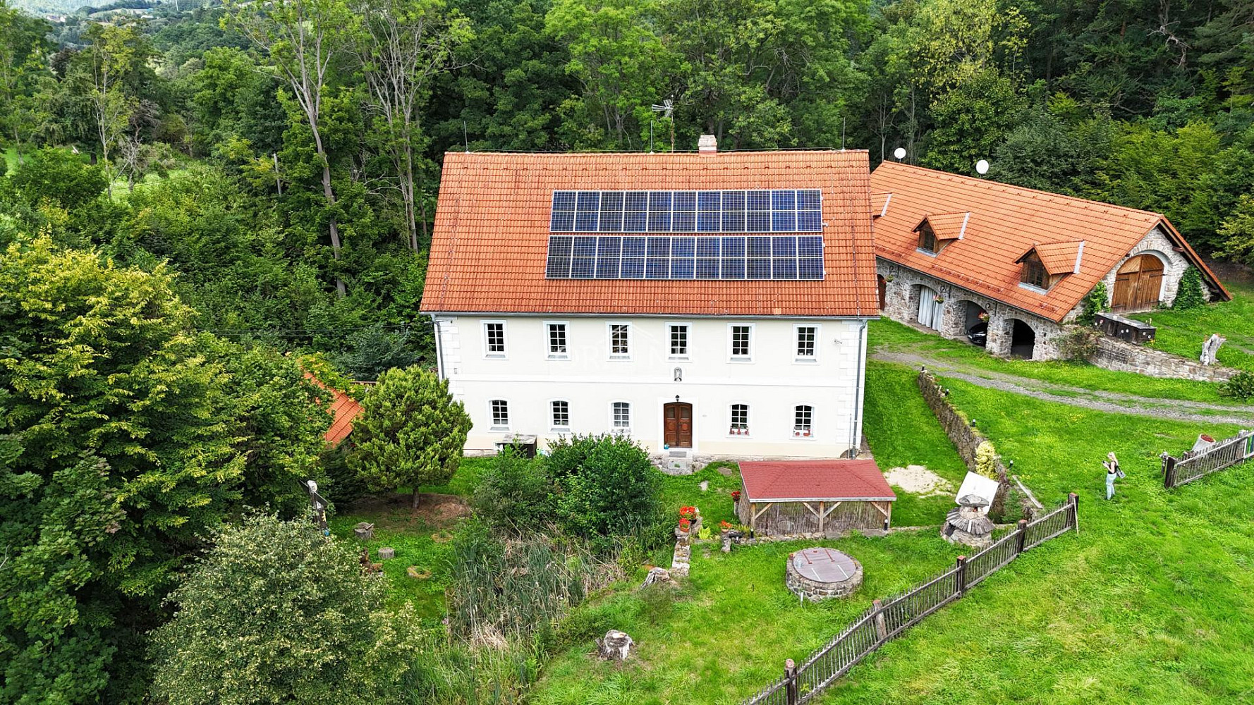 Prodej domu 600 m² s pozemkem 83 559 m² — photo 4