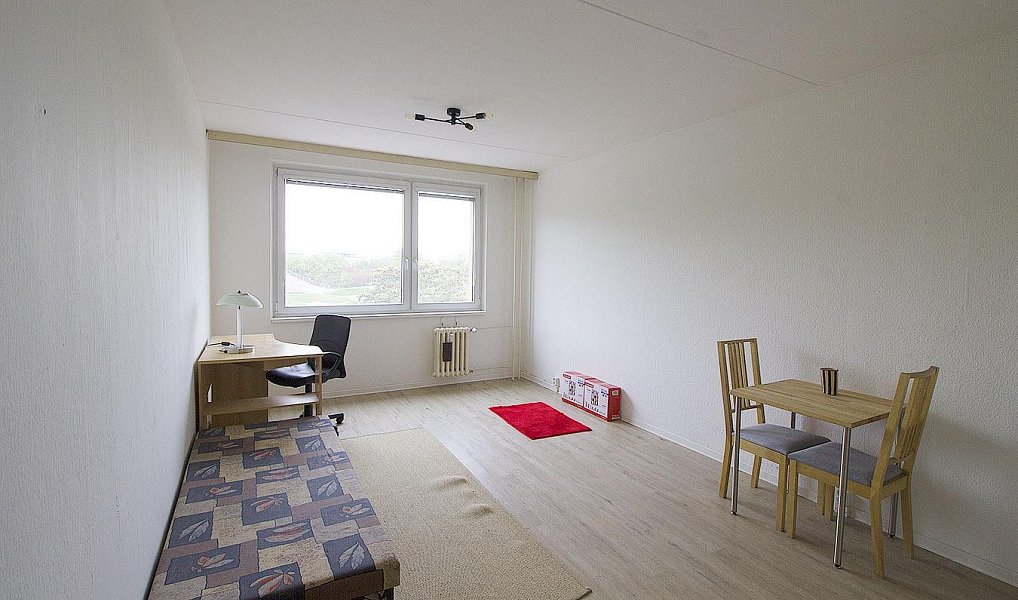 Pronájem bytu 1+kk 29 m², Praha – náhled fotky 2