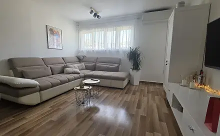 Prodej bytu atypického 61 m², Šibenik, Šibensko-kninska županija, Chorvatsko