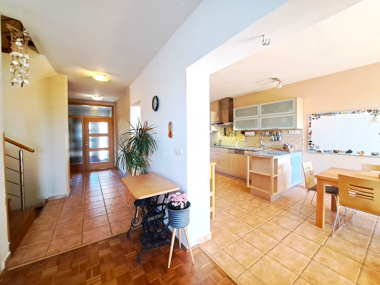 Prodej domu 204 m² s pozemkem 300 m² — photo 5