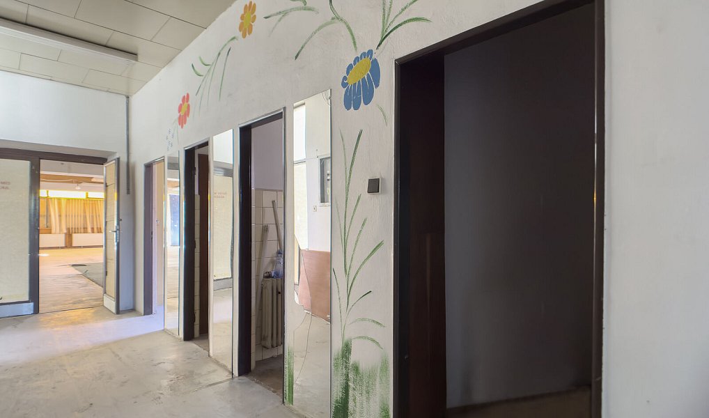 Pronájem obchodních prostor 460 m², Rousínov – náhled fotky 6