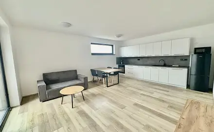 Pronájem bytu 4+kk 96 m², Chmelnická, Zlín - Prštné