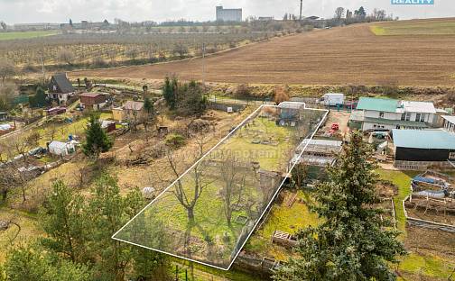 Prodej chaty/chalupy 12 m² s pozemkem 556 m², Slaný, okres Kladno