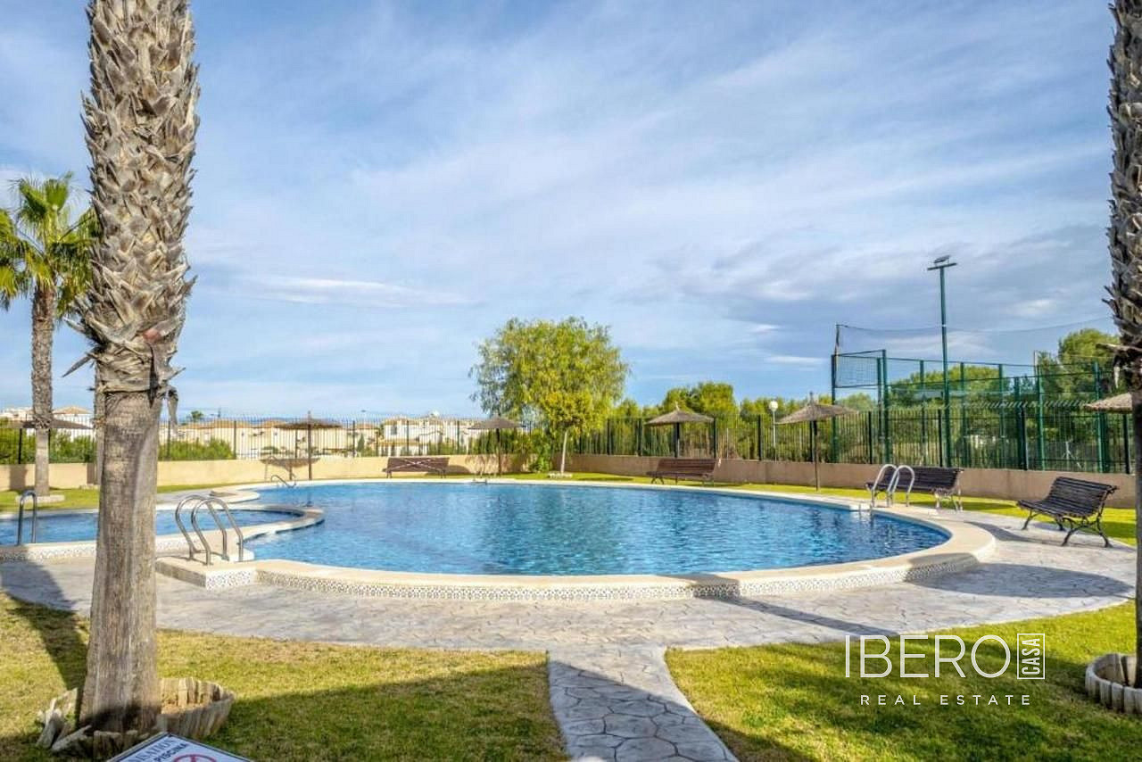 Prodej bytu 3+kk 62 m² — photo 2