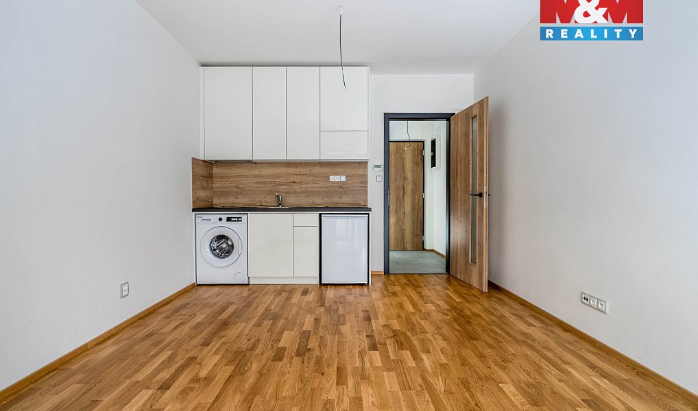 Prodej bytu 1+kk 24 m², Praha – náhled fotky 3