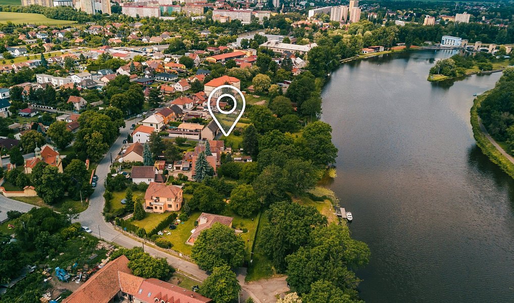 Prodej stavebního pozemku 2 460 m², Neratovice – náhled fotky 2