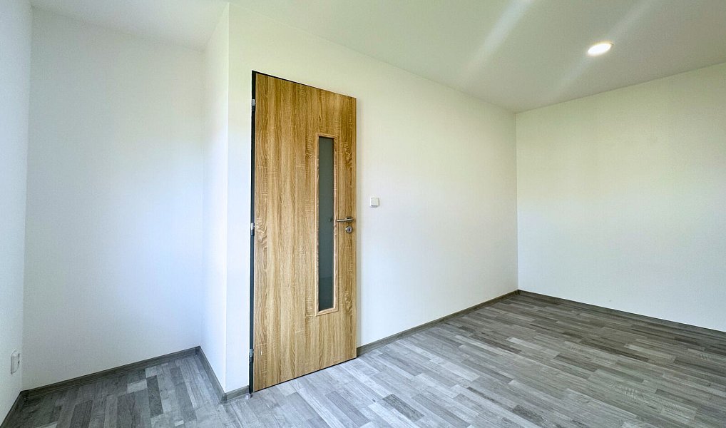Prodej domu 152 m² s pozemkem 229 m², Dobroměřice – náhled fotky 13