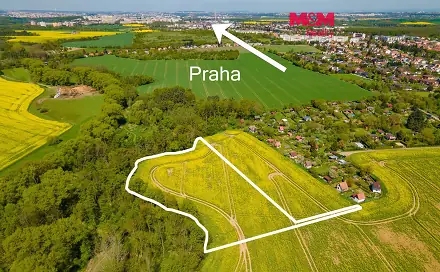 Prodej pole 9 488 m², Praha 10 - Benice