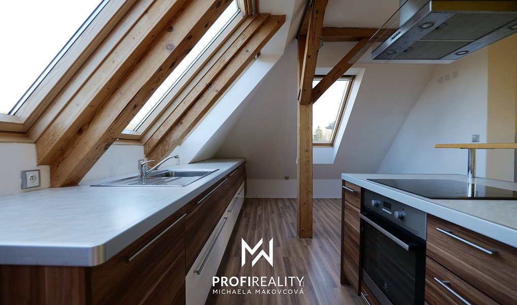 Pronájem bytu 2+1 70 m², Jablonec nad Nisou – náhled fotky 10