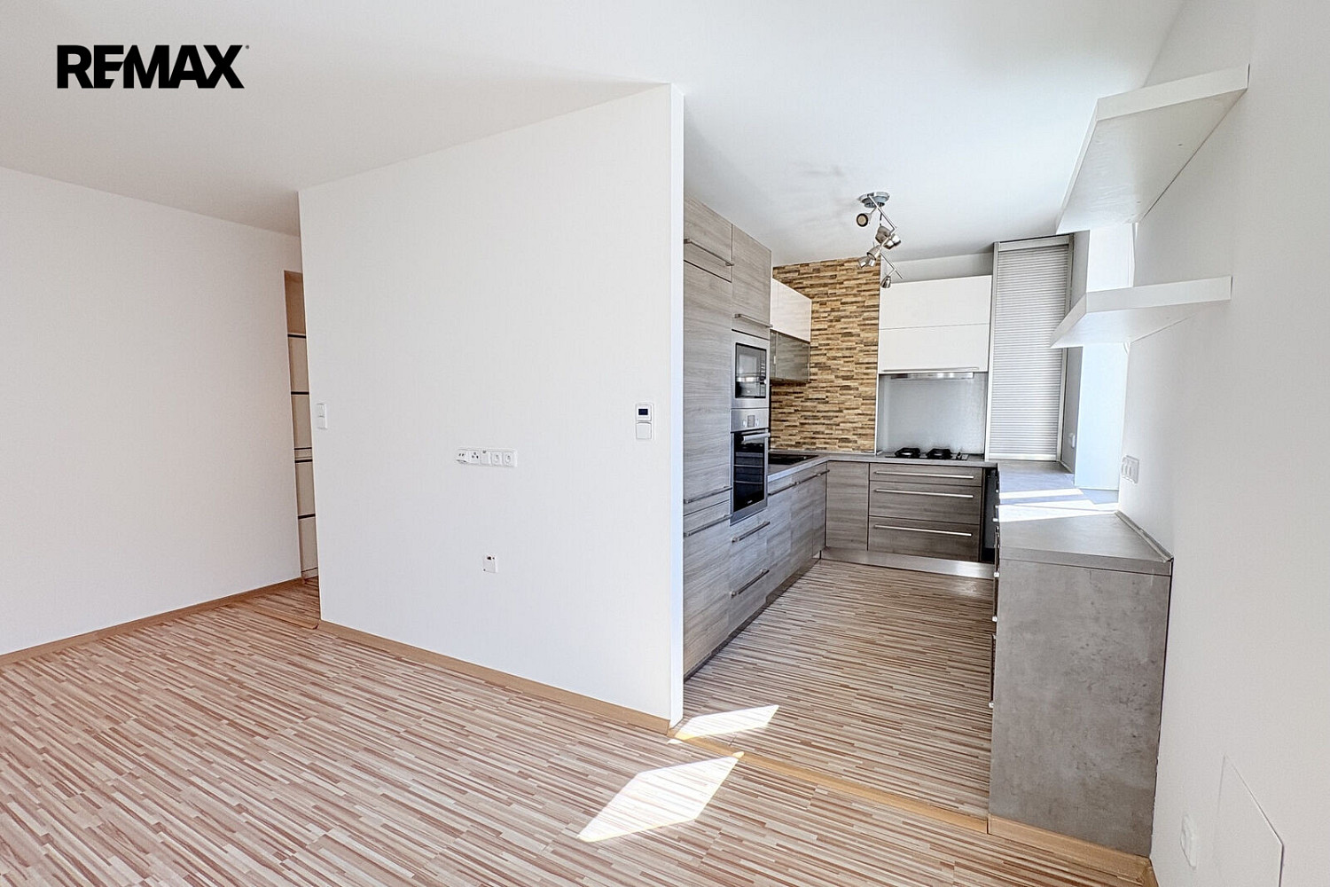 Prodej bytu 2+kk 48 m² – fotografie 5