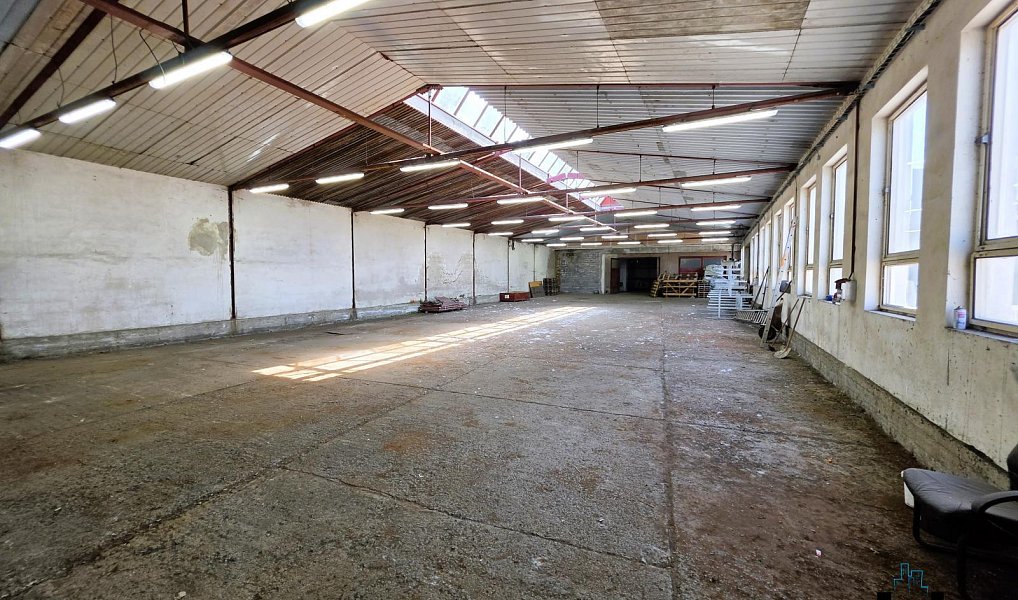 Prodej výrobních prostor 1 965 m², Bílina – náhled fotky 20