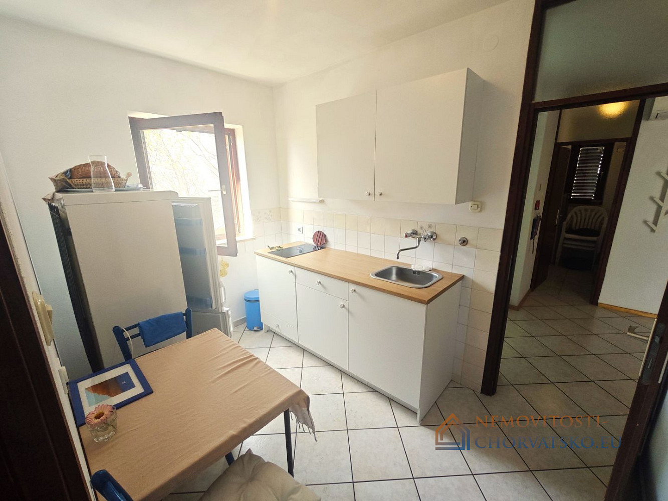 Prodej bytu 2+kk 75 m² – pohled 4