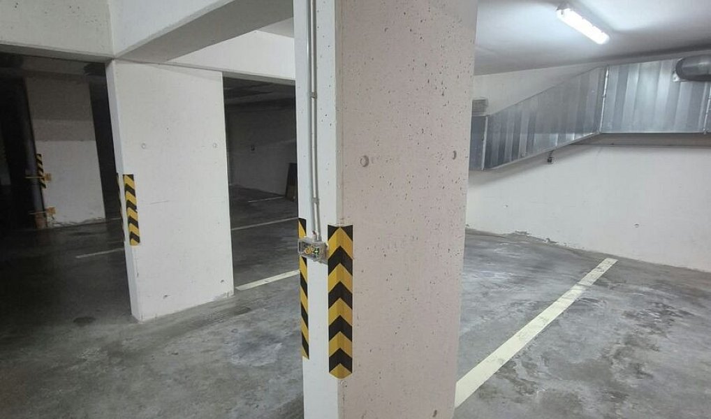 Prodej garážového stání 12 m2, ul. Francouzská, Brno-Zábrdovice, Brno – náhled fotky 2
