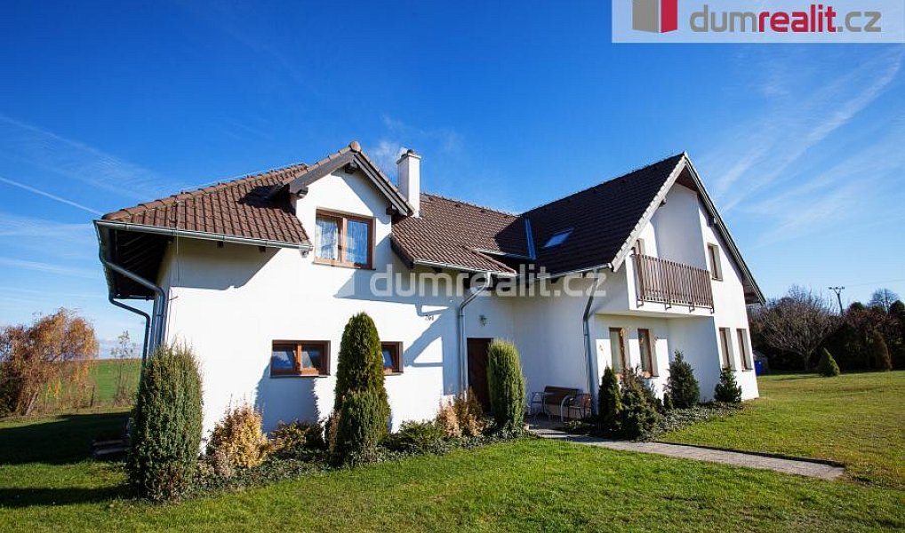 Prodej domu 253 m² s pozemkem 2 075 m², Dolní Třebonín – náhled fotky 42