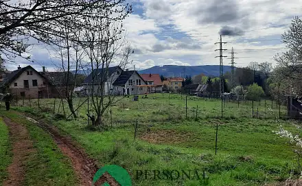 Prodej stavebního pozemku 2 437 m², Trutnov - Voletiny