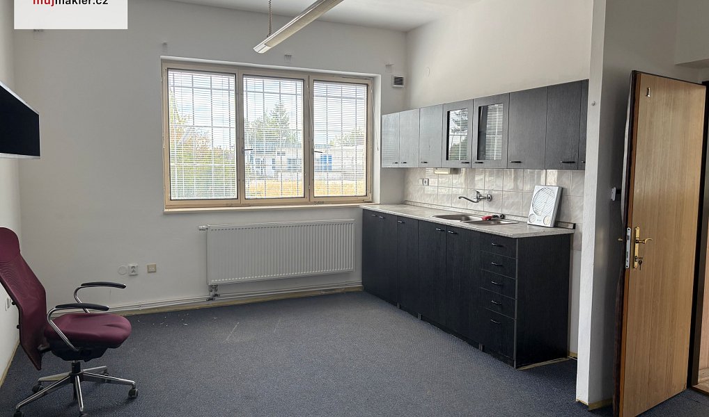 Pronájem kanceláře 500 m², Háje – náhled fotky 6
