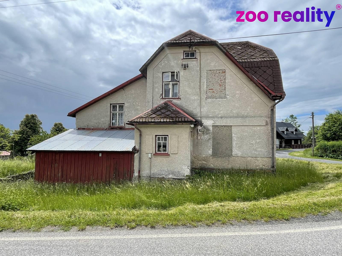 Prodej domu 200 m² s pozemkem 704 m², Zásada