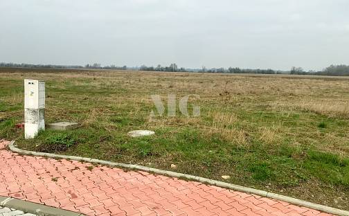 Prodej stavebního pozemku 1 037 m², Postoloprty, okres Louny