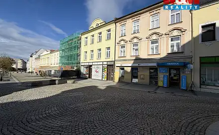 Pronájem bytu 3+1 120 m², Masarykovo nám., Karviná - Fryštát