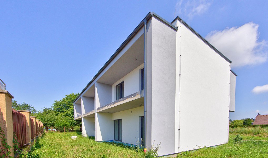 Prodej bytu 3+kk 77 m², Hradec Králové – fotka 1 z 25