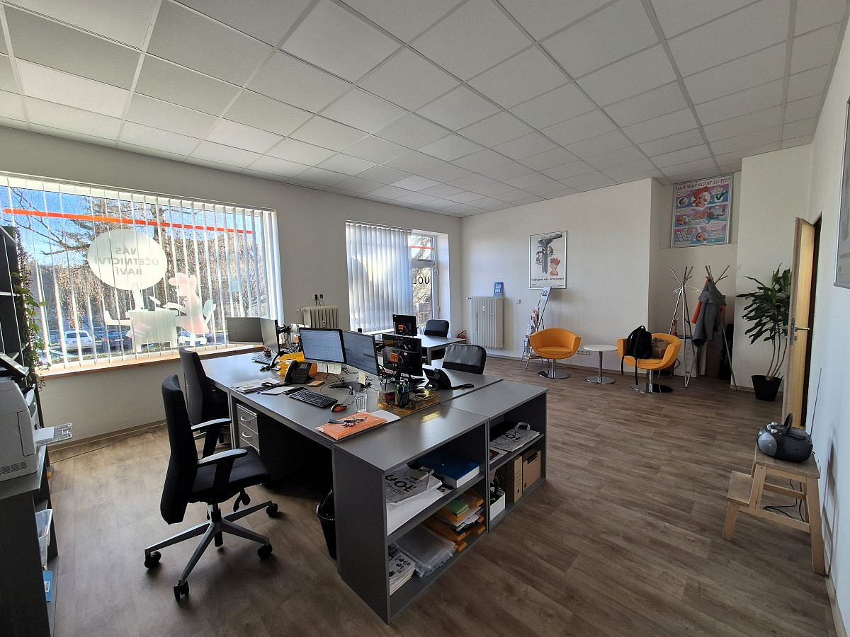 Pronájem obchodních prostor 43 m² – fotografie 4