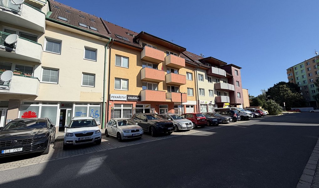 Pronájem bytu 1+kk 32 m², Otrokovice – náhled fotky 12