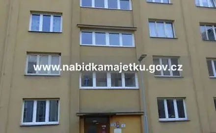 Prodej bytu 1+1 40 m², Cheb