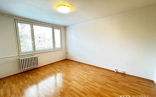 Pronájem bytu 1+1 28 m², Varnsdorfská, Praha 9 - Střížkov