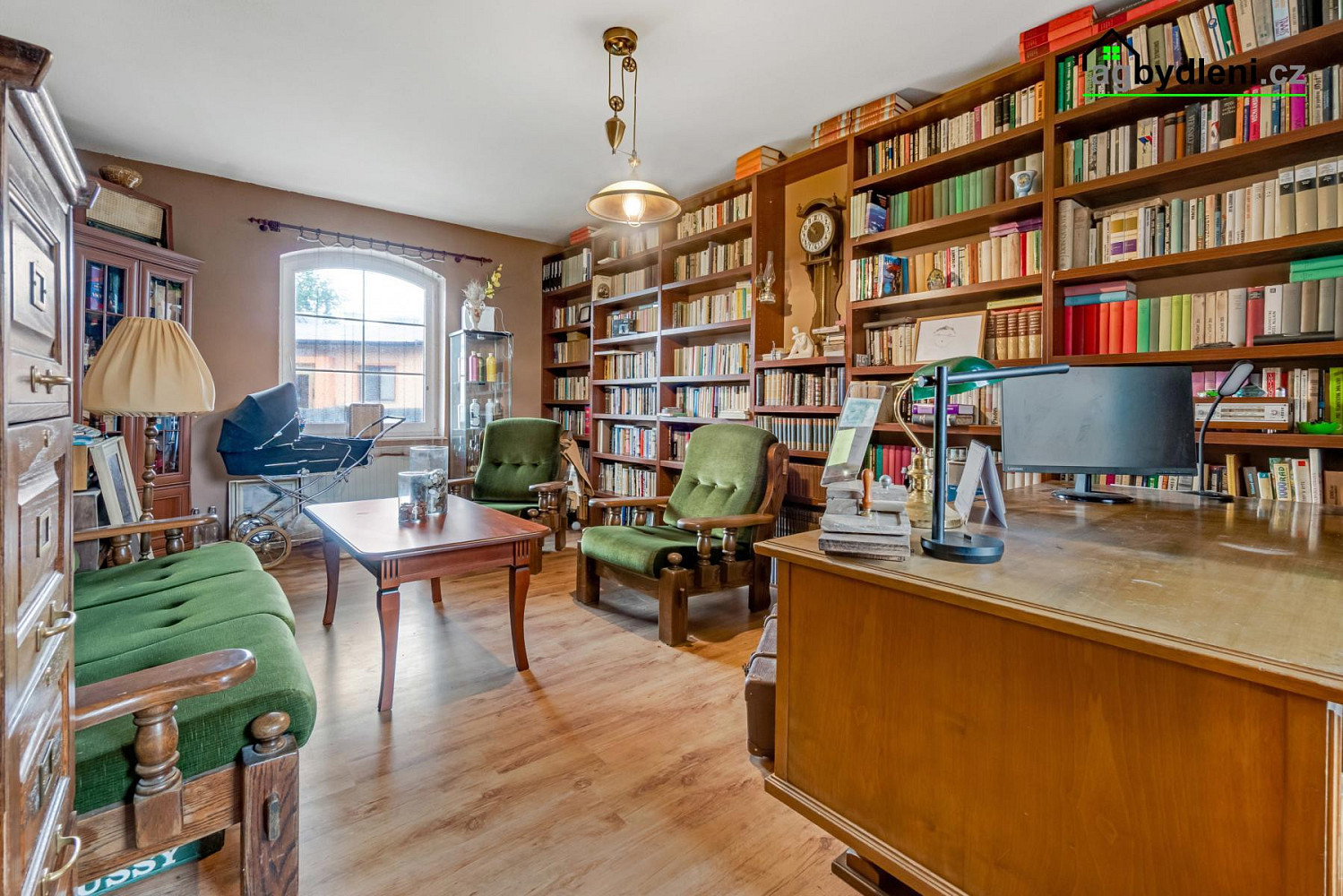 Prodej domu 280 m² s pozemkem 622 m² – fotografie 3
