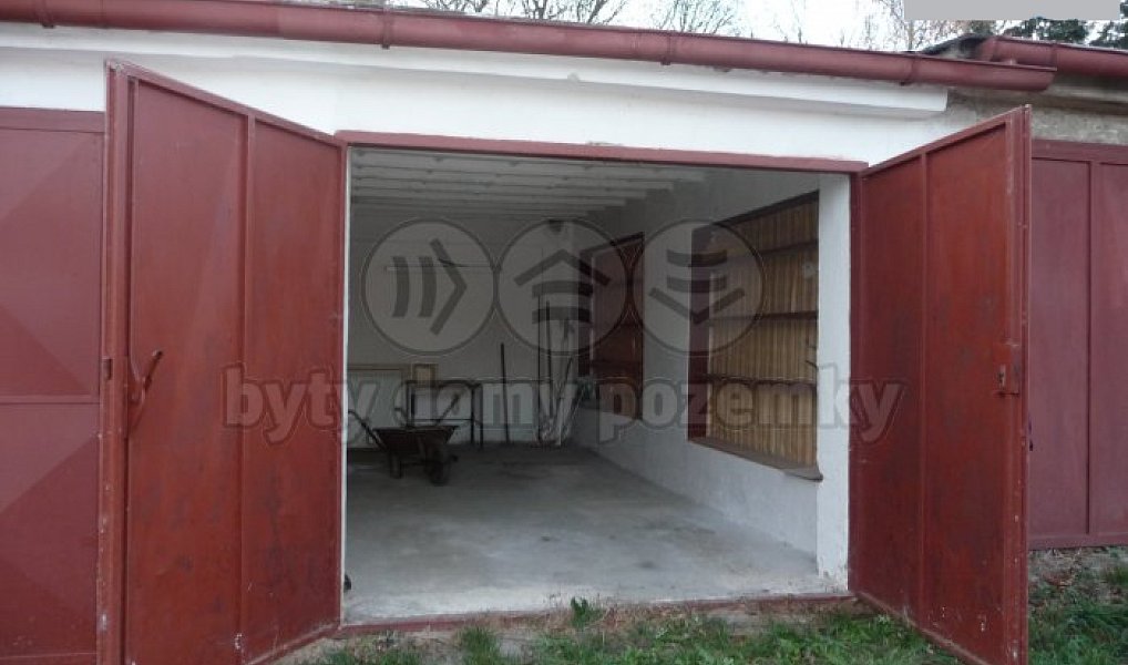 Garáž, 18 m2, Havlíčkův Brod, Havlíčkův Brod – náhled fotky 3