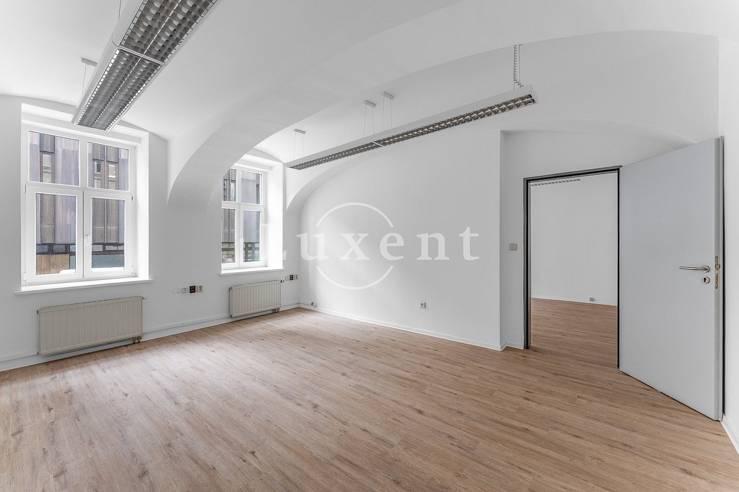 Prodej nájemního domu, činžáku 632 m² – fotografie 2