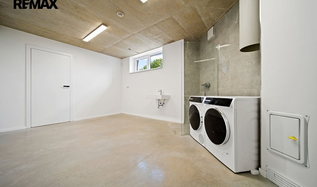 Prodej domu 167 m² s pozemkem 830 m², Šumice – náhled fotky 15