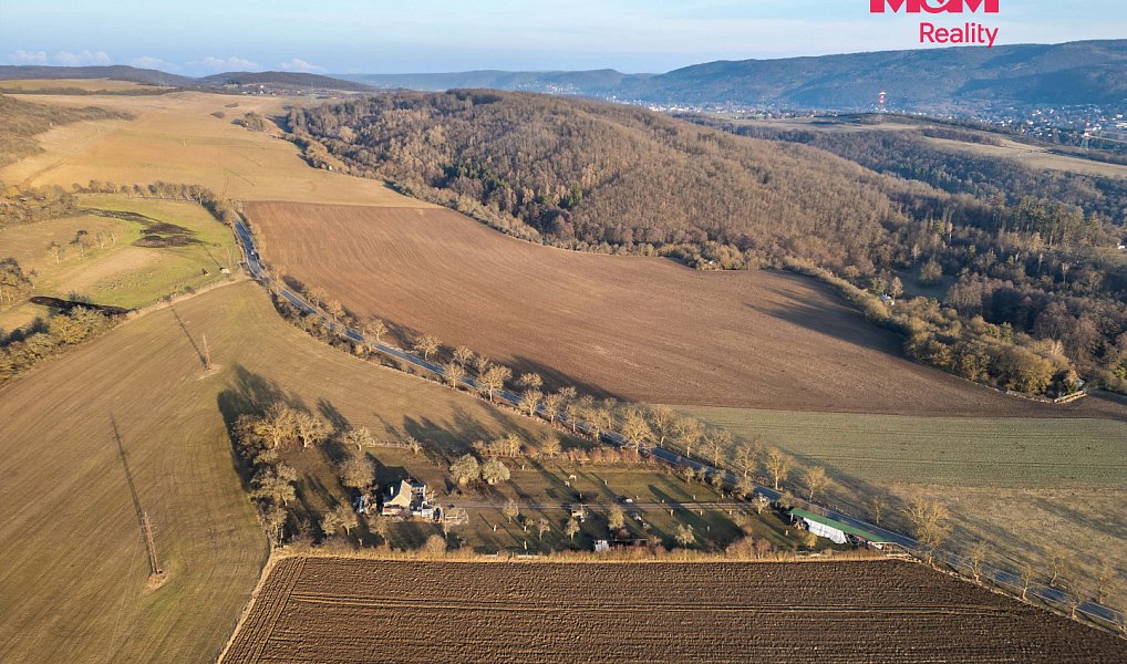 Prodej stavebního pozemku 7 980 m², Hlásná Třebaň – náhled fotky 5