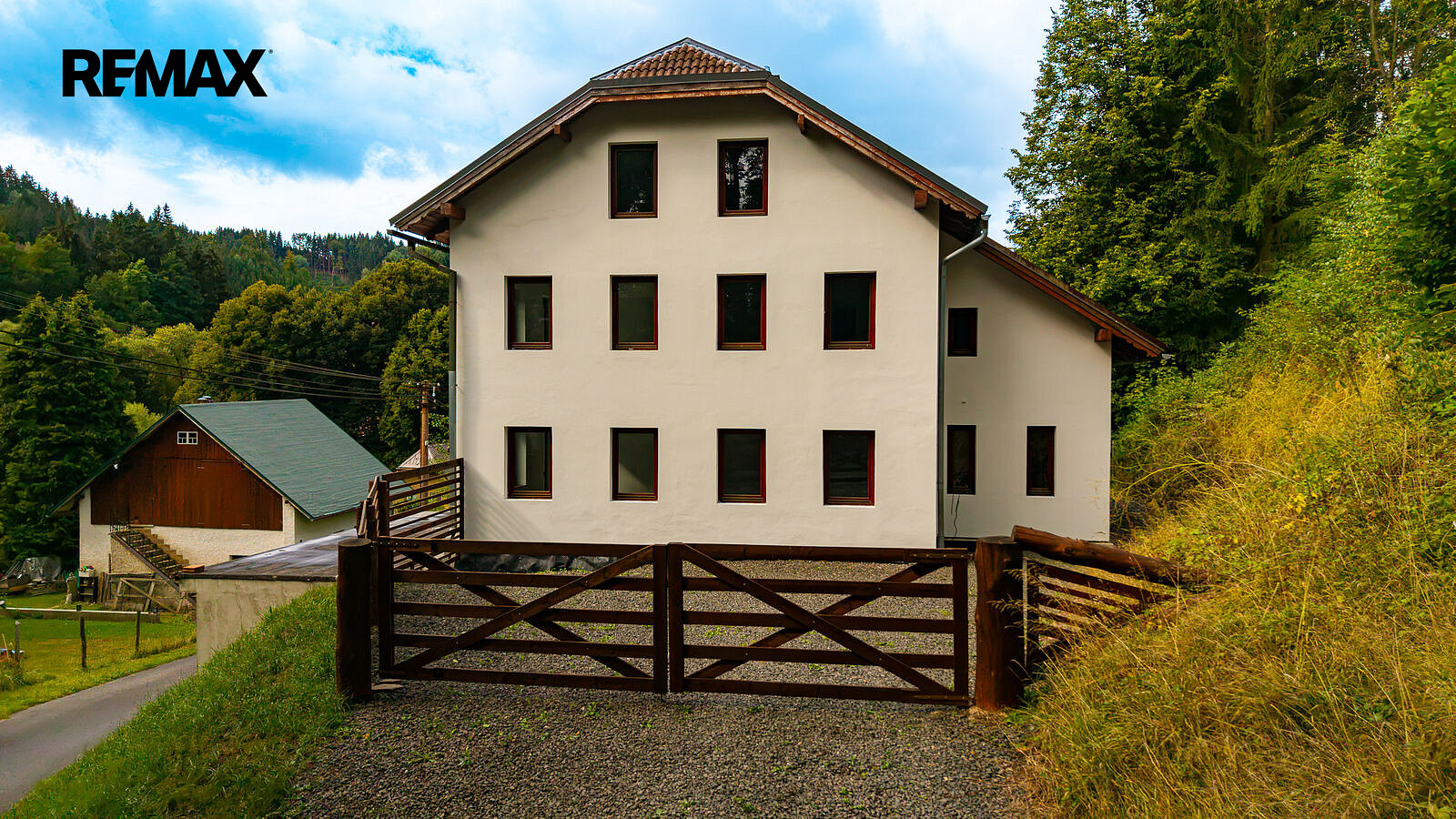 Prodej domu 600 m² s pozemkem 728 m² – fotografie 5