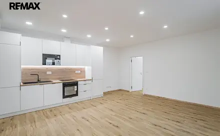 Pronájem bytu 2+kk 58 m²