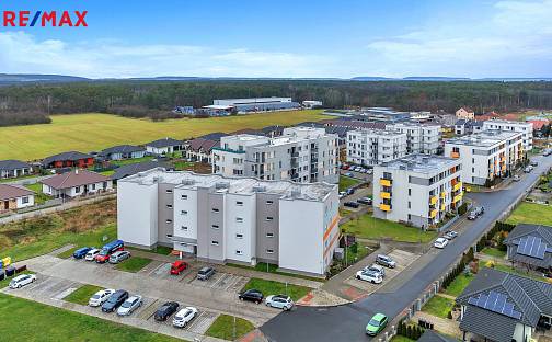 Prodej bytu 2+kk 60 m², U hřiště, Velký Osek, okres Kolín