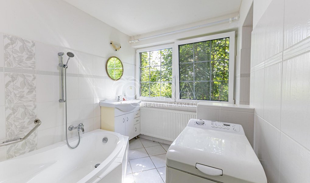 Prodej domu 115 m² s pozemkem 1 017 m², Město Albrechtice – náhled fotky 19