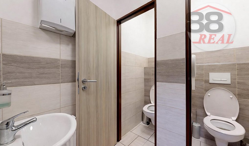 Pronájem restaurace 156 m², Klášterec nad Ohří – náhled fotky 8
