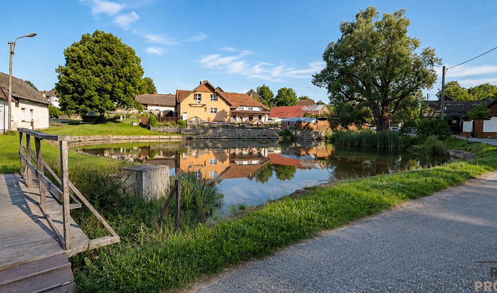 Prodej stavebního pozemku 1 195 m², Brtnice – náhled fotky 17