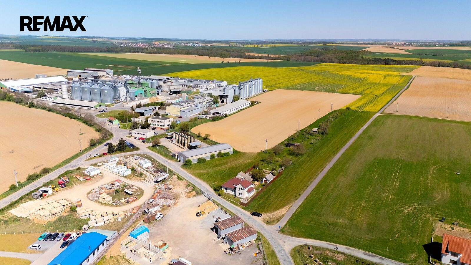 Prodej komerčního pozemku 14 294 m² – fotografie 3