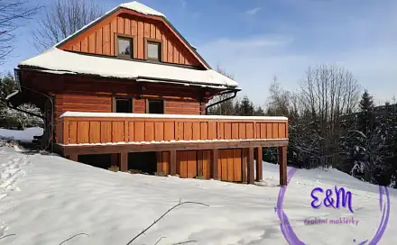 Prodej chaty/chalupy 1 083 m² s pozemkem 1 083 m², Klokočov, Žilinský kraj, Slovensko