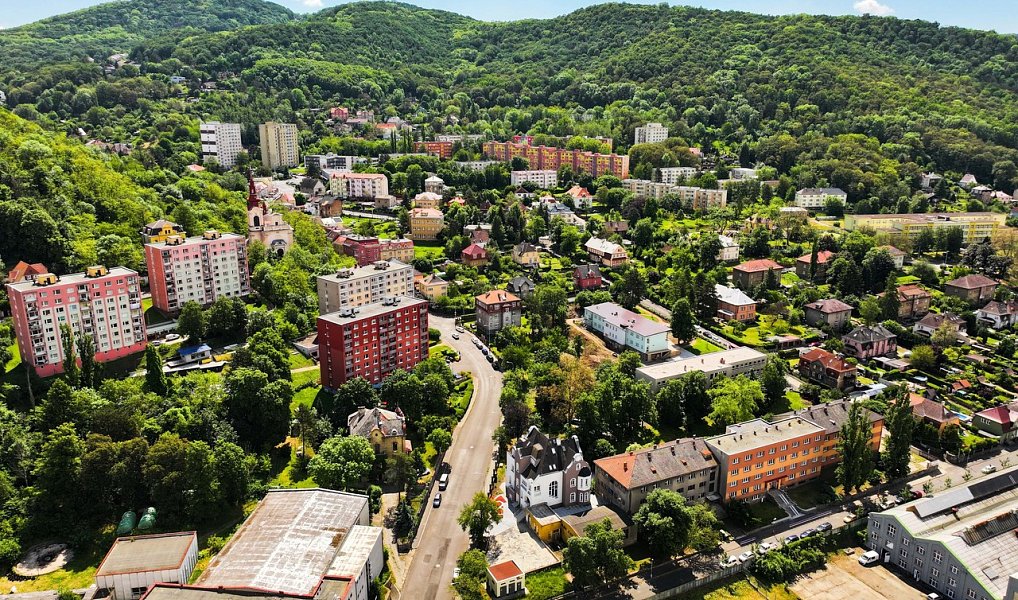 Prodej nájemního domu, činžáku 744 m², Ústí nad Labem – náhled fotky 41