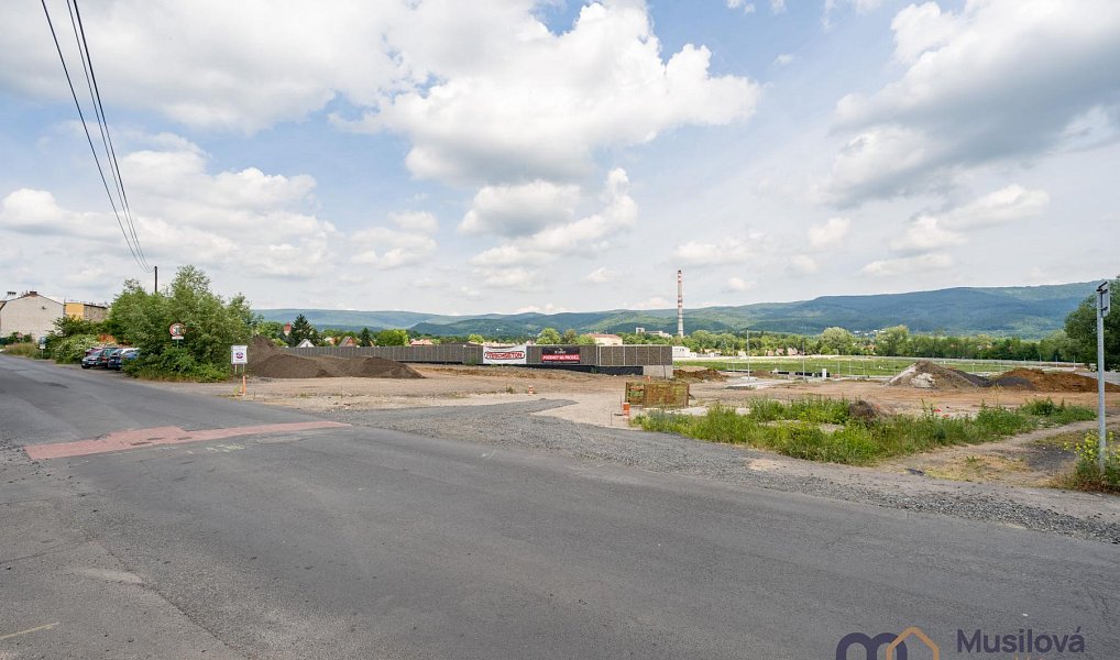 Prodej stavebního pozemku 822 m², Novosedlice – náhled fotky 49