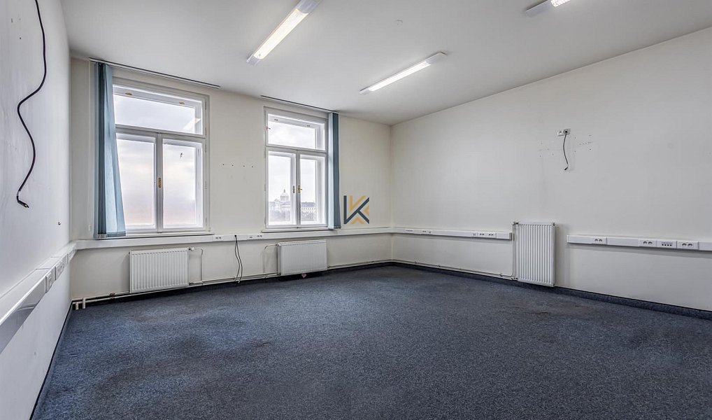 Pronájem kanceláře 131 m², Praha – náhled fotky 5